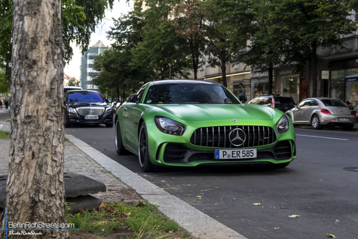 Mercedes-AMG GT-R spotted in Berlin — BerlinRichStreets